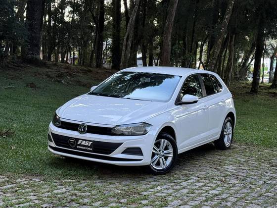 VOLKSWAGEN POLO 1.0 MPI TOTAL FLEX MANUAL VOLKSWAGEN POLO 1.0 MPI TOTAL FLEX MANUAL